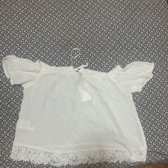 Top - Picture 3 of 5